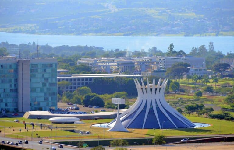 Brasília é uma cidade que encanta e surpreende