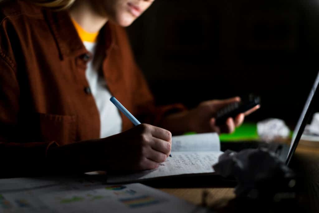 Ferramentas gratuitas que ajudam a organizar a rotina de estudos em medicina