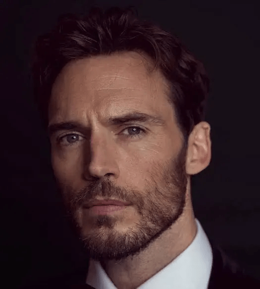 Namorada de Sam Claflin? Tudo Sobre os Relacionamentos do Ator