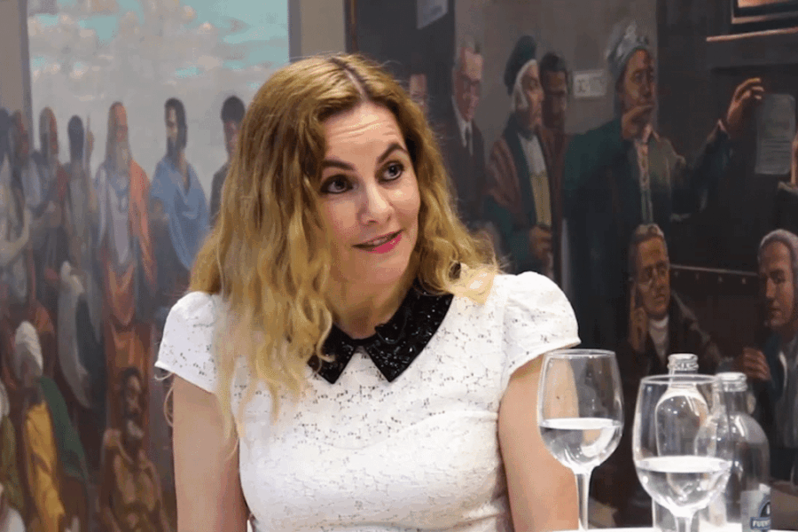 Beatriz Tovar: Perfil, Pesquisas e Contribuições em Economia Aplicada